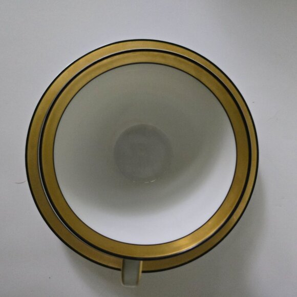 Aragon By Hutschenreuther Footed Cup And Saucer - Picture 6 of 13